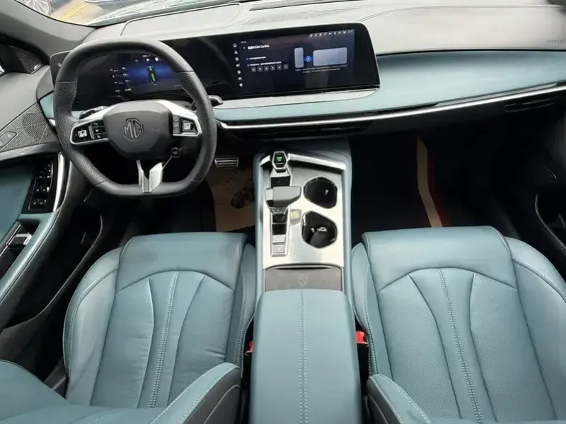 2023 MG 7 с пробегом 13 700 км