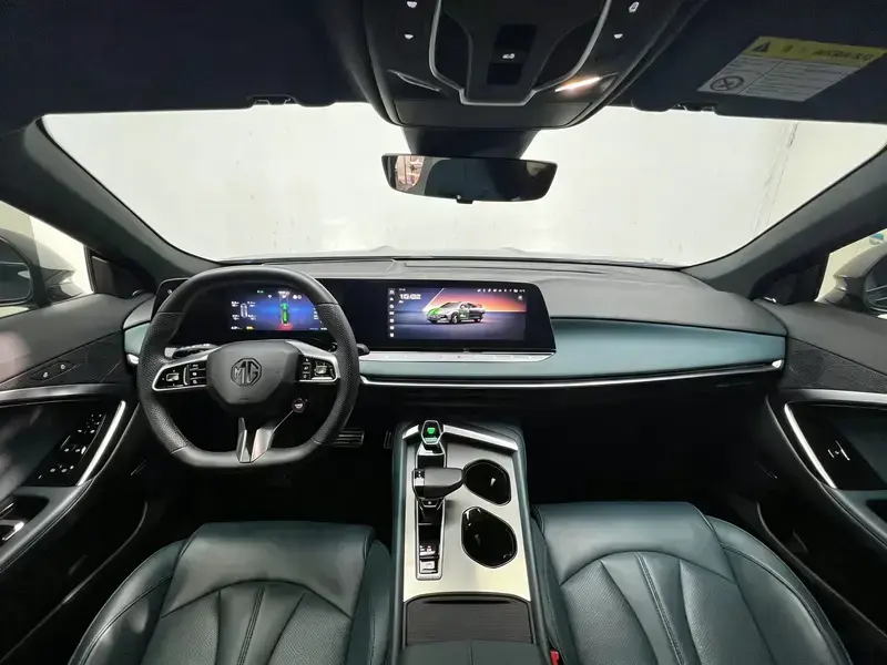 2023 MG 7 с пробегом 31 800 км