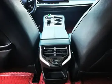 2026 MG 7 с пробегом 2 000 км