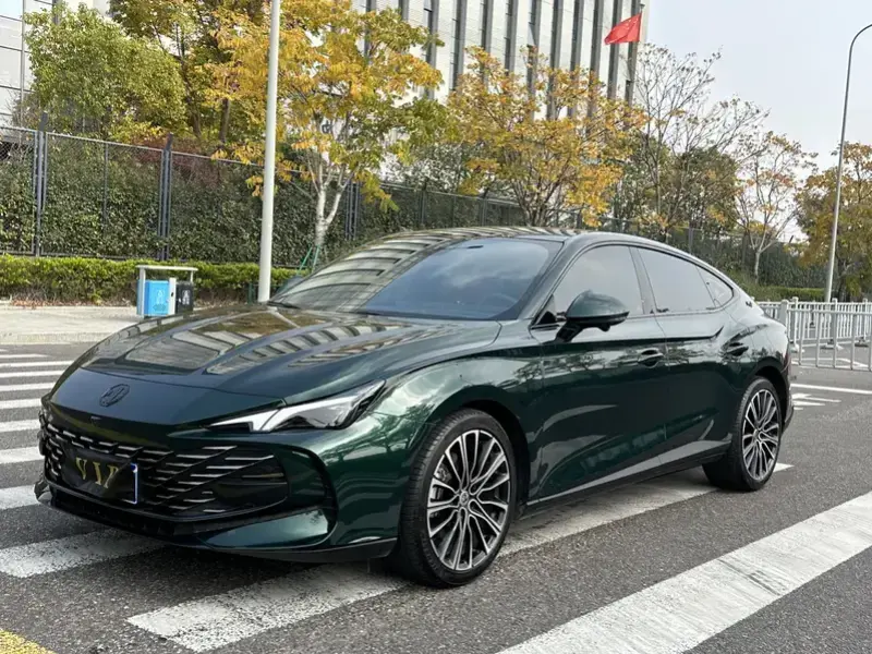 2023 MG 7 с пробегом 17 600 км