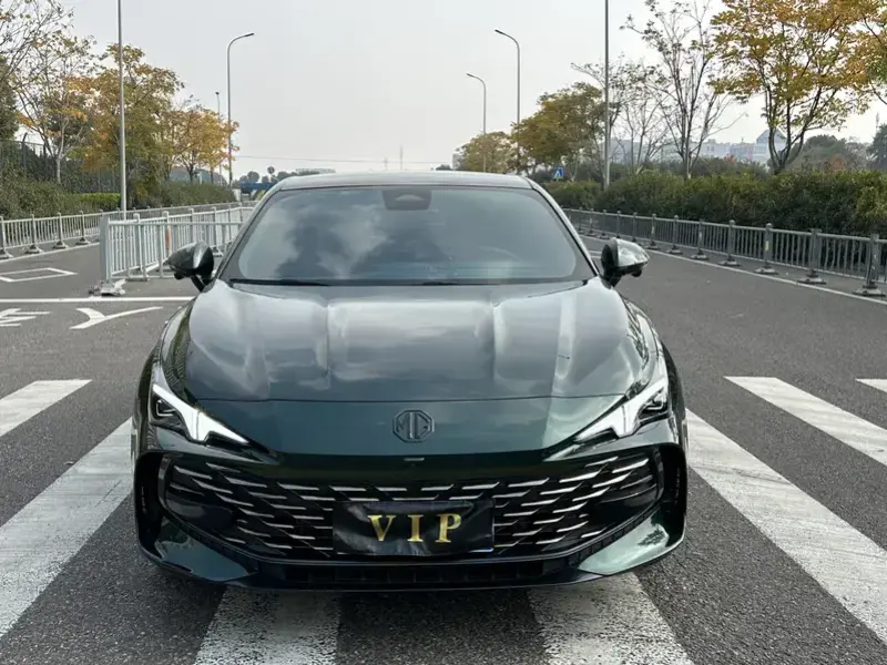 2023 MG 7 с пробегом 17 600 км
