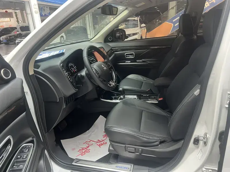 2019 Mitsubishi Outlander с пробегом 120 000 км