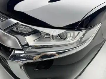 2020 Mitsubishi Outlander с пробегом 81 700 км