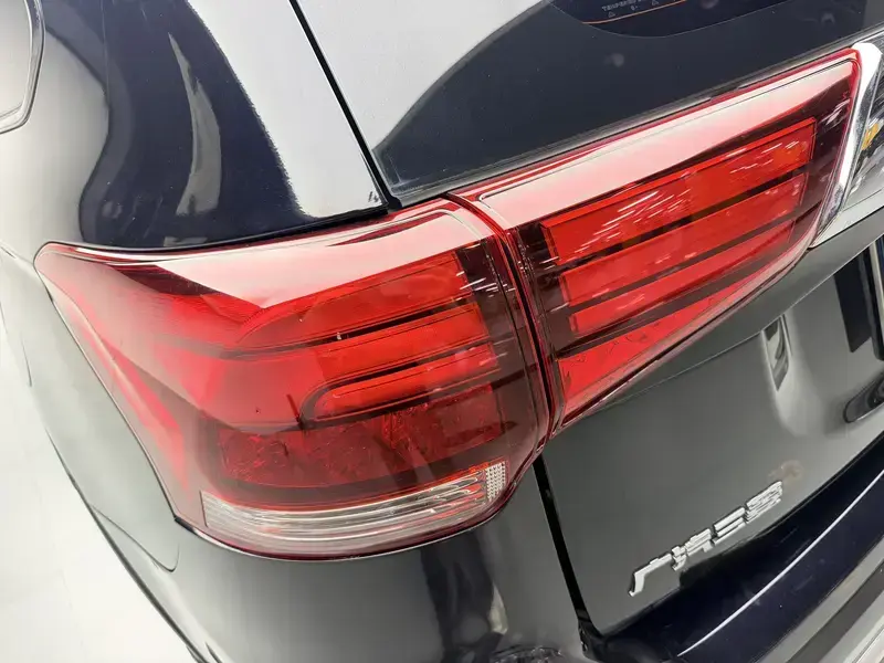 2020 Mitsubishi Outlander с пробегом 81 700 км