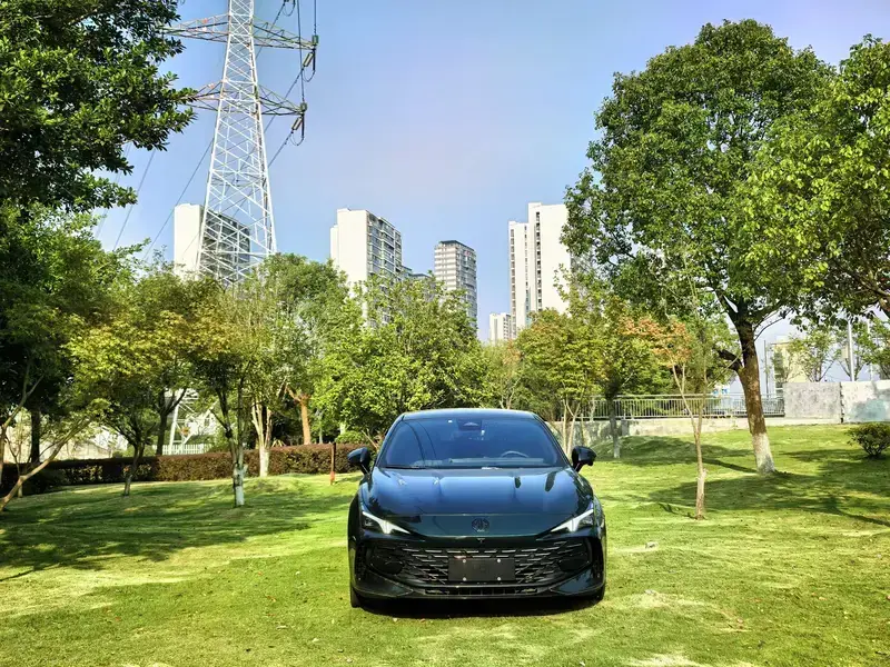 2023 MG 7 с пробегом 7 000 км