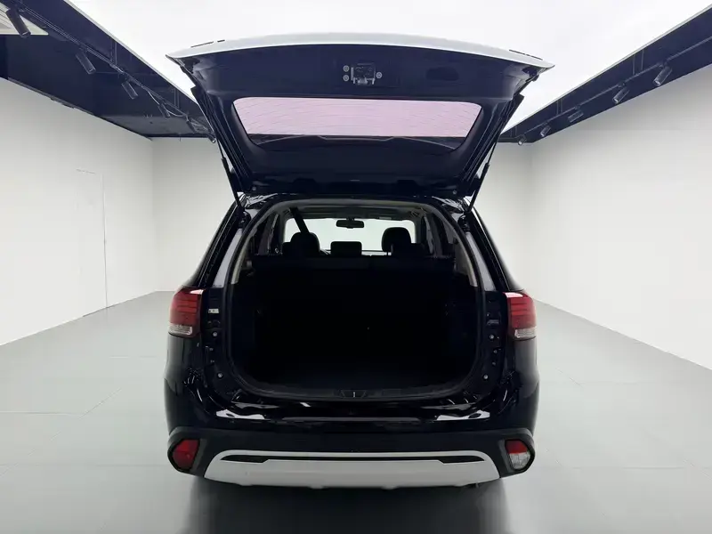2020 Mitsubishi Outlander с пробегом 81 700 км