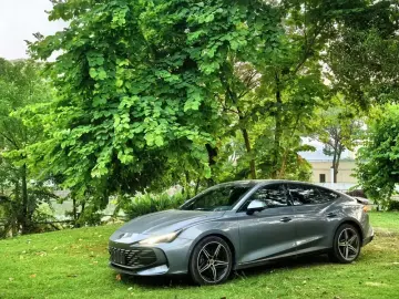 2023 MG 7 с пробегом 10 000 км