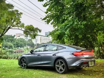 2023 MG 7 с пробегом 10 000 км