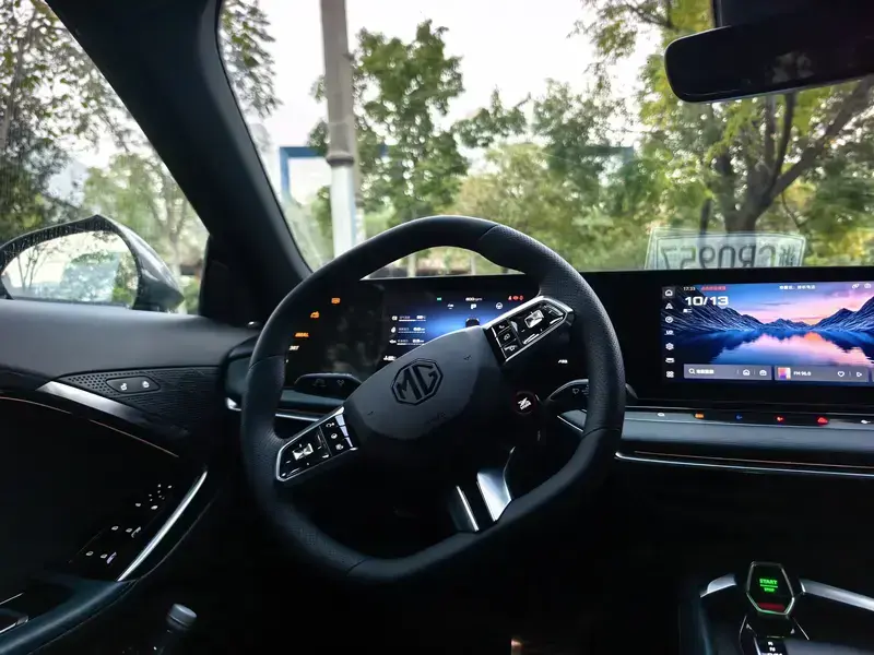2023 MG 7 с пробегом 10 000 км