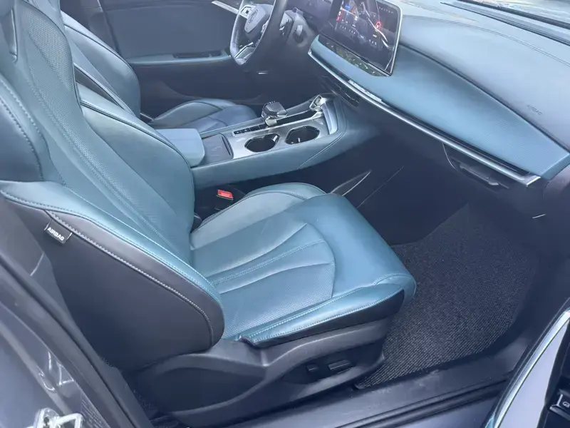 2023 MG 7 с пробегом 25 000 км