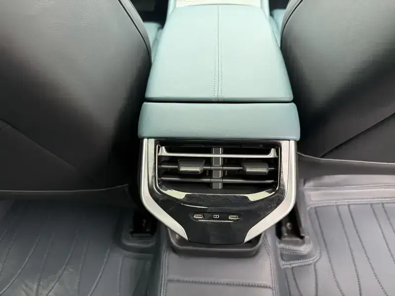 2025 MG 7 с пробегом 9 200 км