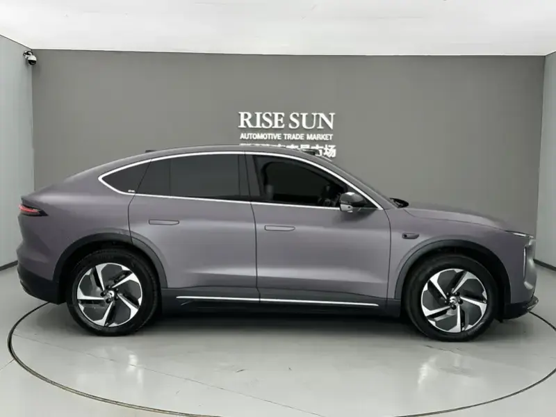2023 Nio EC6 с пробегом 44 400 км