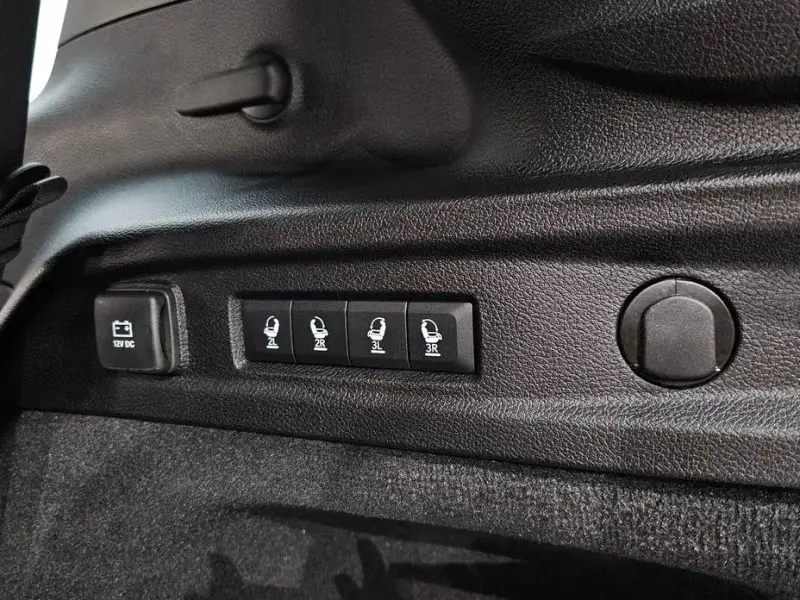 2023 Jeep Cherokee с пробегом 54 314 км