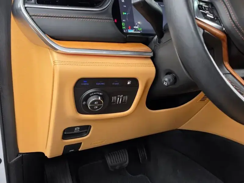 2023 Jeep Cherokee с пробегом 73 450 км