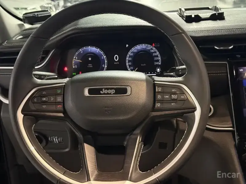 2022 Jeep Cherokee с пробегом 154 629 км