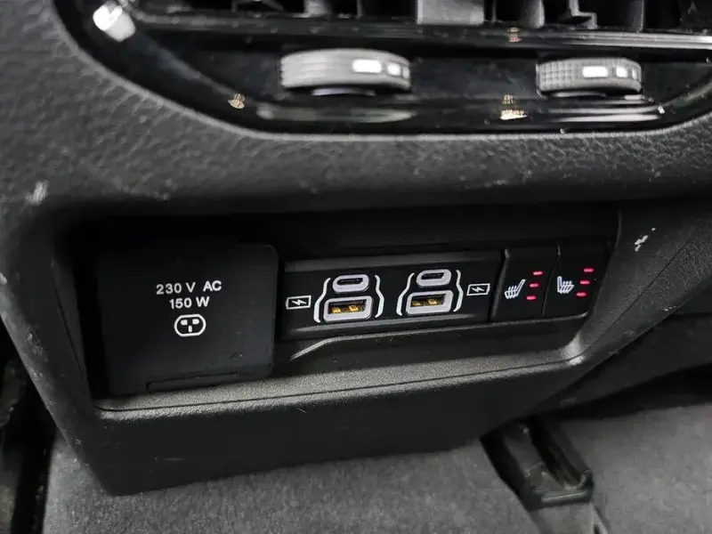 2022 Jeep Cherokee с пробегом 54 279 км