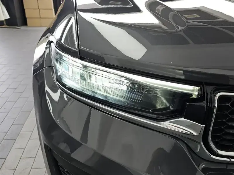 2022 Jeep Cherokee с пробегом 54 279 км
