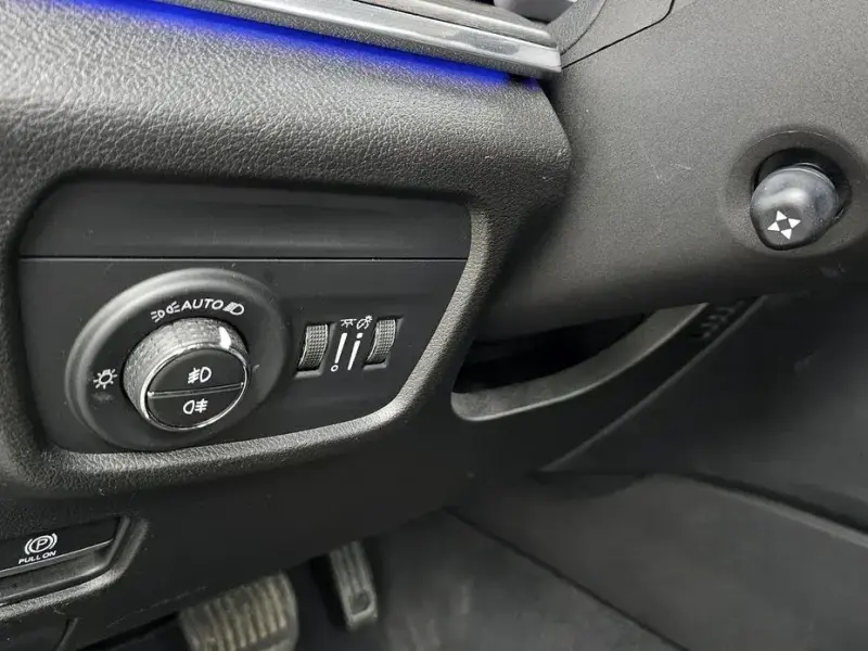 2022 Jeep Cherokee с пробегом 54 279 км