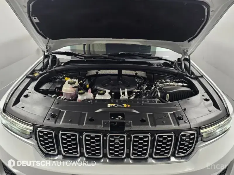 2023 Jeep Cherokee с пробегом 73 429 км