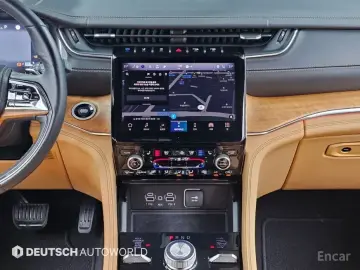2023 Jeep Cherokee с пробегом 73 429 км