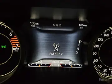 2022 Jeep Cherokee с пробегом 2 500 км