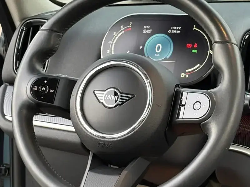 2023 Mini Countryman с пробегом 63 000 км