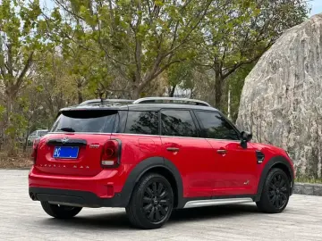 2020 Mini Countryman с пробегом 73 000 км