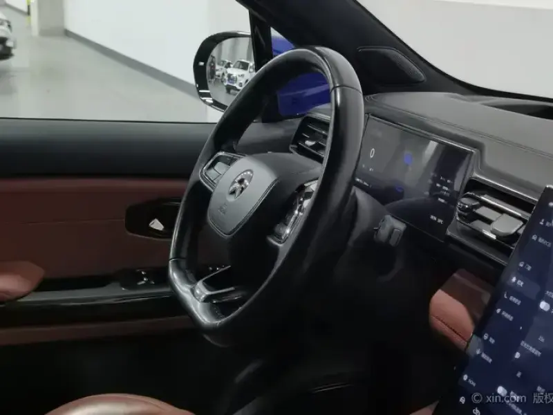 2022 Nio EC6 с пробегом 102 200 км