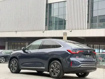 2020 Nio EC6 с пробегом 110 800 км