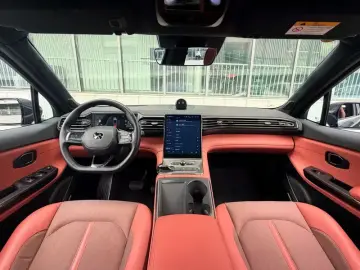 2020 Nio EC6 с пробегом 110 800 км