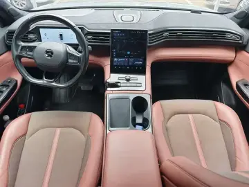 2020 Nio EC6 с пробегом 66 000 км