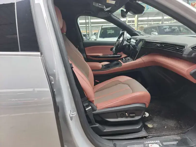 2020 Nio EC6 с пробегом 66 000 км