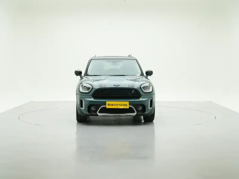 2022 Mini Countryman с пробегом 6 100 км