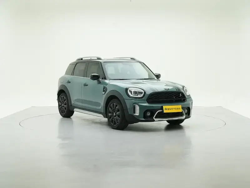2022 Mini Countryman с пробегом 6 100 км