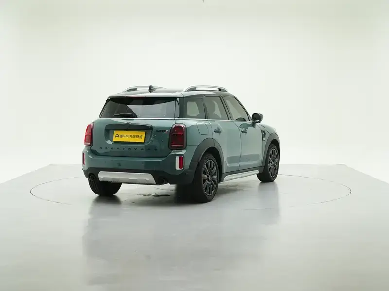 2022 Mini Countryman с пробегом 6 100 км