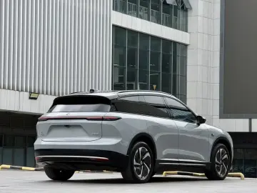 2023 Nio ES6 с пробегом 63 000 км