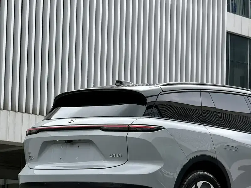 2023 Nio ES6 с пробегом 63 000 км