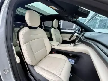 2023 Nio ES6 с пробегом 63 000 км