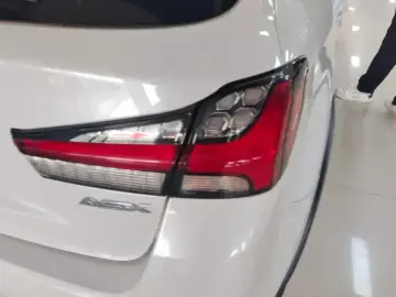 2020 Mitsubishi ASX с пробегом 75 000 км