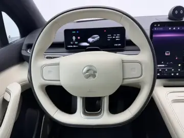 2025 Nio ES6 с пробегом 21 800 км