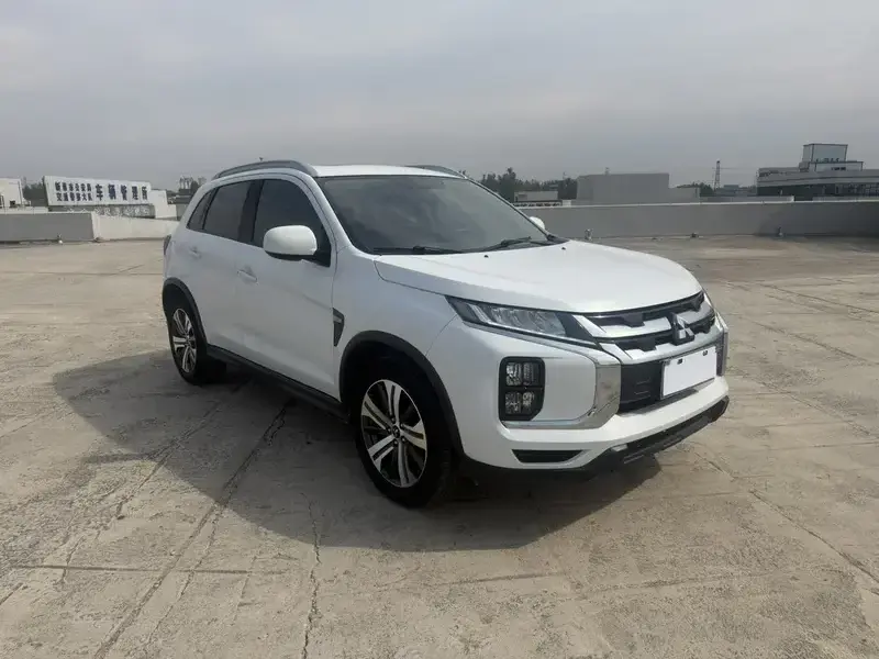 2020 Mitsubishi ASX с пробегом 54 000 км