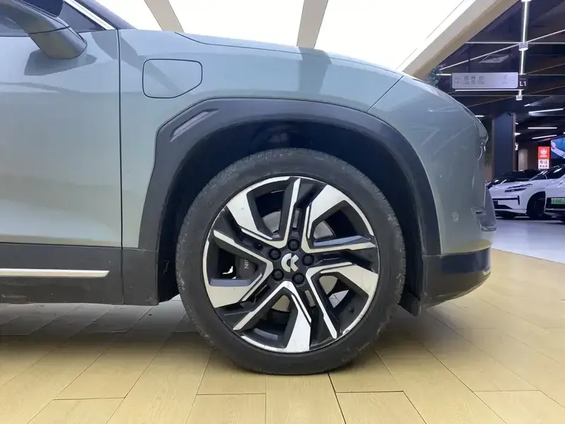 2020 Nio ES6 с пробегом 83 000 км