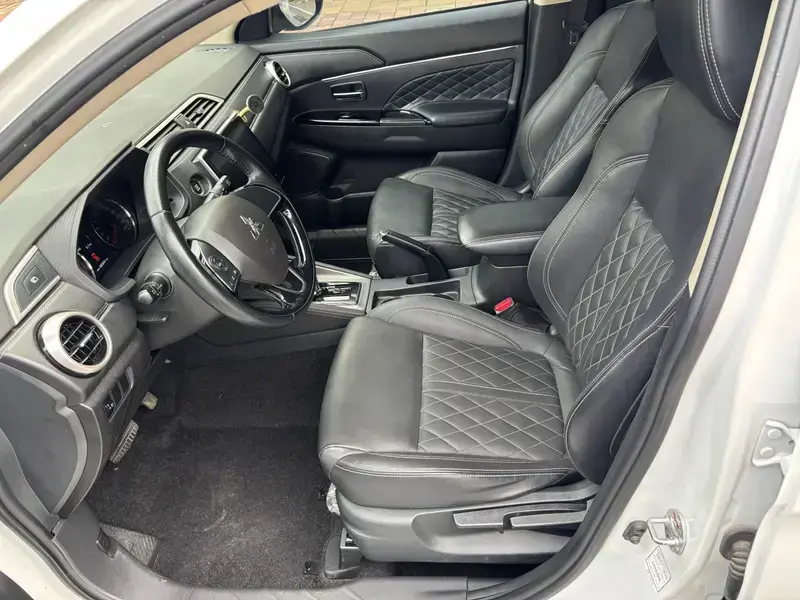2020 Mitsubishi ASX с пробегом 84 000 км