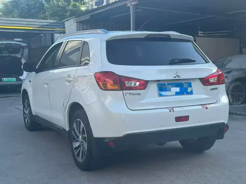 2020 Mitsubishi ASX с пробегом 60 000 км