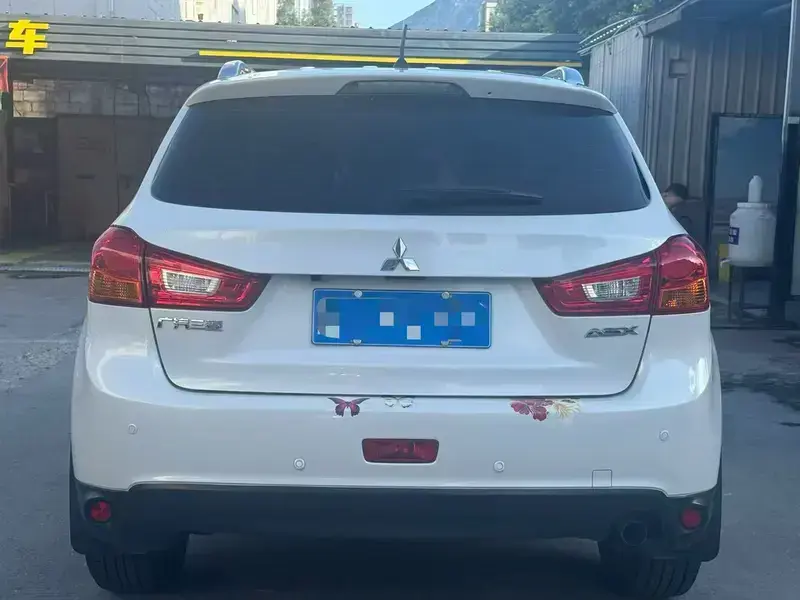 2020 Mitsubishi ASX с пробегом 60 000 км