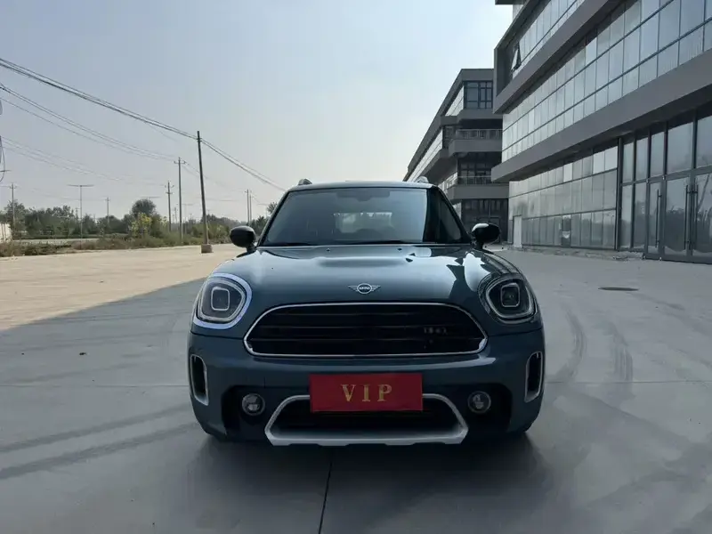 2023 Mini Countryman с пробегом 9 600 км