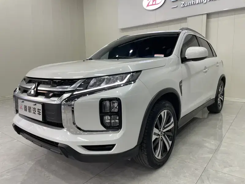 2020 Mitsubishi ASX с пробегом 28 000 км