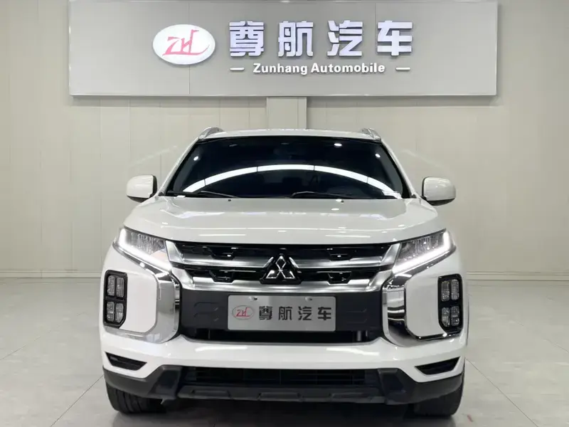2020 Mitsubishi ASX с пробегом 28 000 км