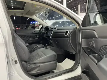 2020 Mitsubishi ASX с пробегом 28 000 км