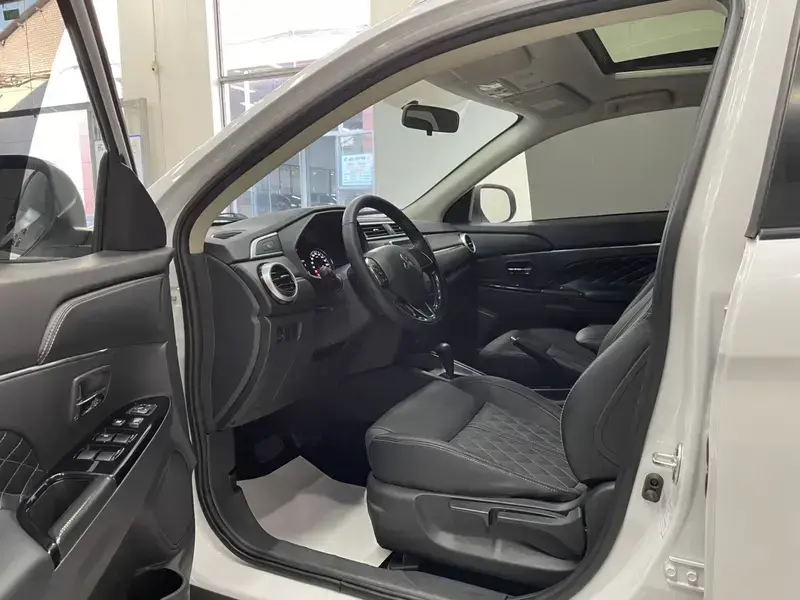2020 Mitsubishi ASX с пробегом 28 000 км